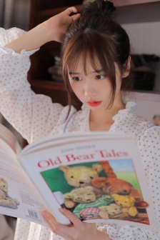 接吻视频大床大全
